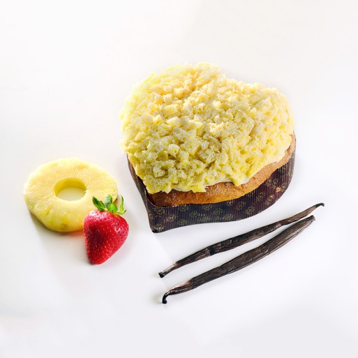 Heart with Pineapple, Candied Strawberries and Vanilla